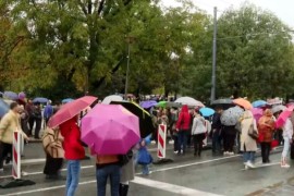 Protesti prosvjetnih radnika u Srbiji: Nećemo da nas dele, poštujemo ...