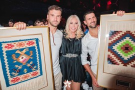 Ko je plavuša koja je “očarala“ Đokovića (VIDEO)