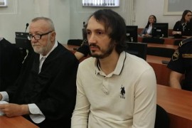 Suđenje za ubistvo policajaca: Advokat tvrdi da su kumovi zaratili u ...