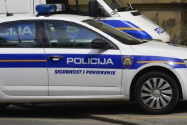 Autobus uletio u pijacu u Zagrebu
