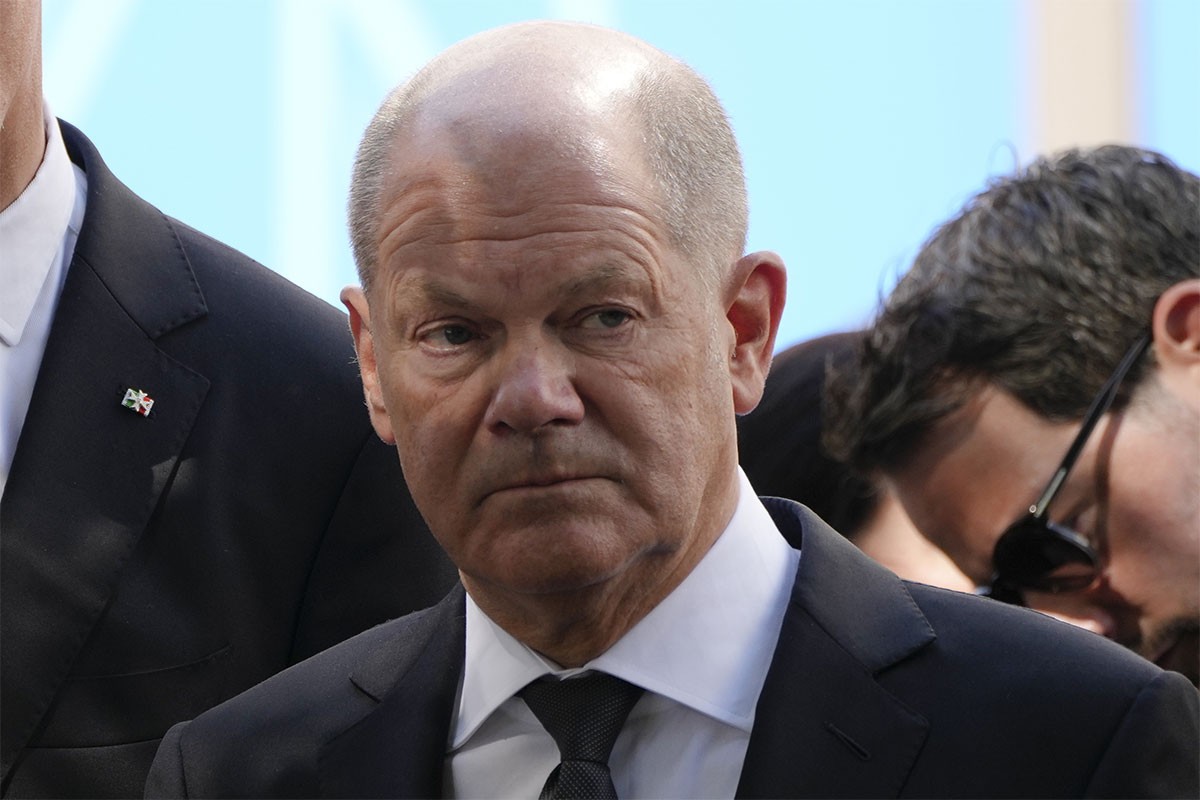 Lindeman: Šolc mora da podnese ostavku