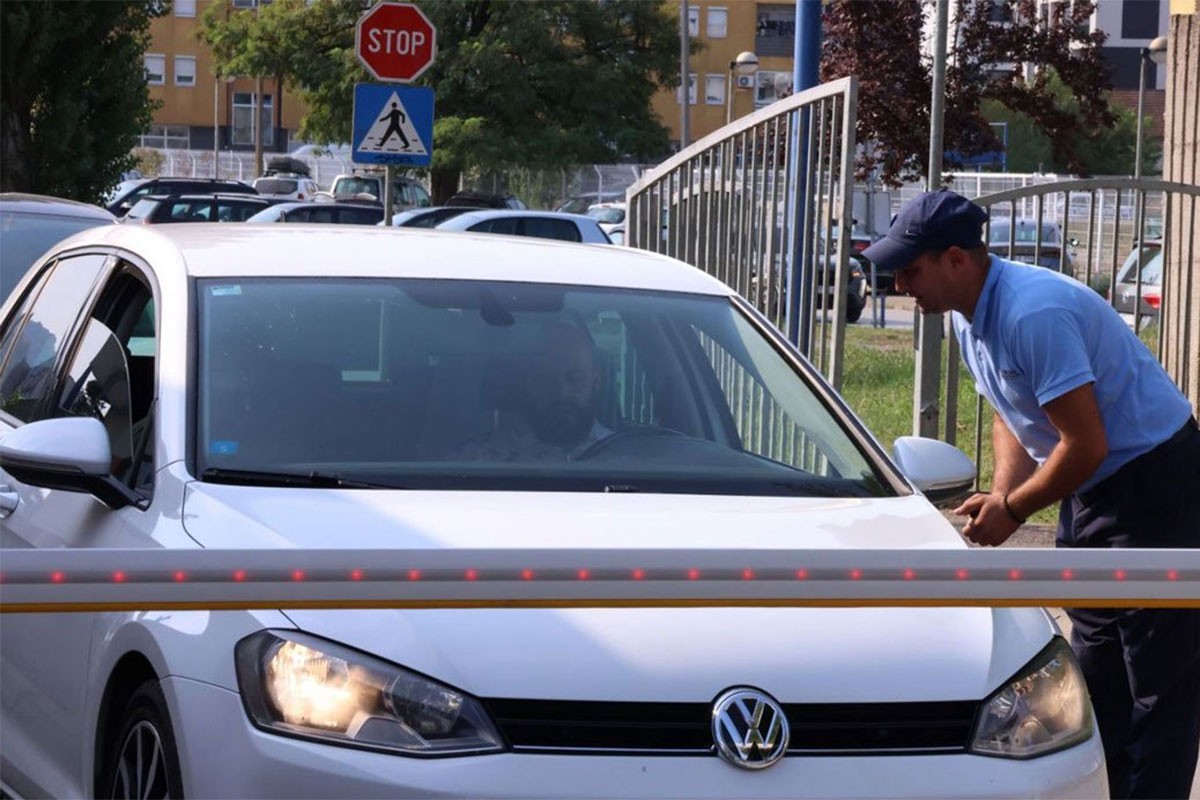 Banjalučka inspekcija zabranila naplatu ulaska u kampus Univerziteta