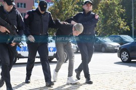 Bijeljinac koji je osumnjičen za krađe teške 115.500 KM sproveden u ...