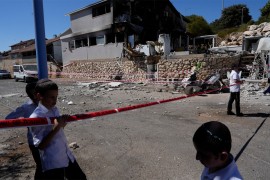 Izraelska vojska tvrdi da je raketni napad Irana završen: Građanima ...