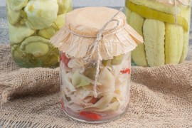 Recept za turšiju sa sirćetom: domaća zimnica koja uvijek uspije
