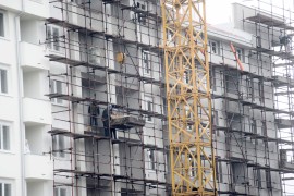 Poslanici o ukidanju PDV-a na prvi stan, čeka se mišljenje UO UIO