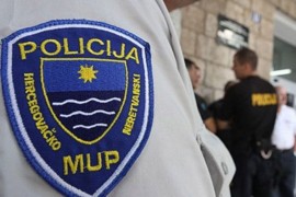 Dvojac uzgajao indijsku konoplju u kantama