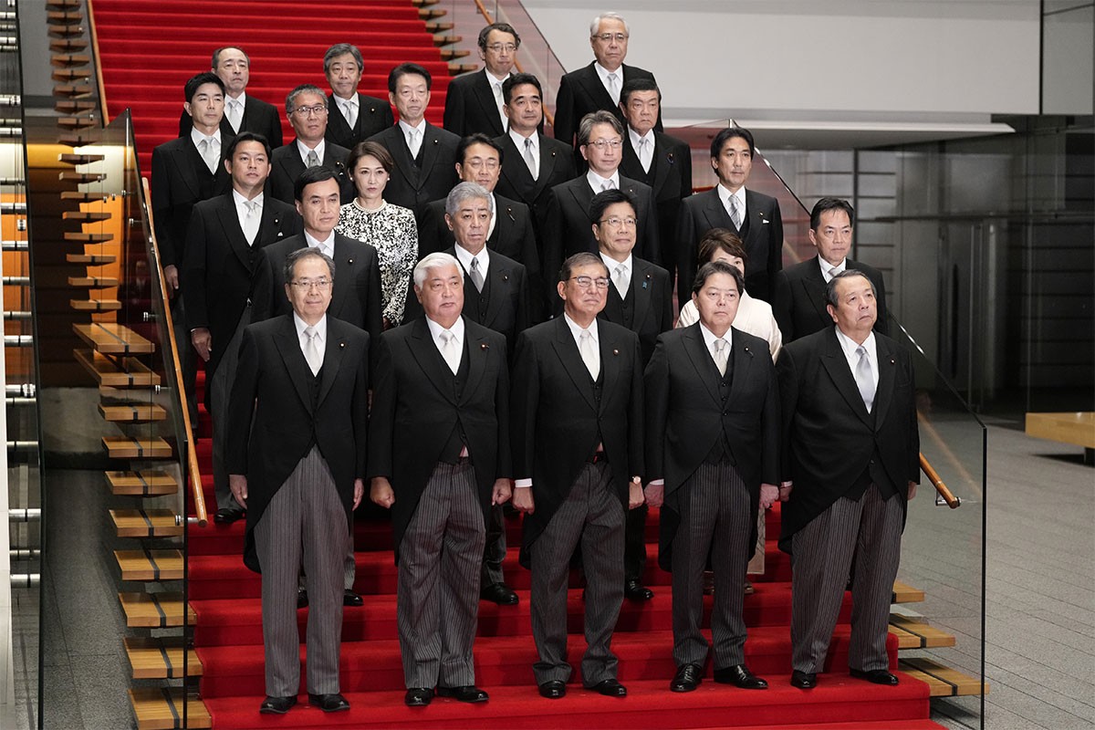 Japanski ministri izazvali skandal na društvenim mrežama (FOTO)