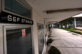 Imali nadstrešnicu "usidrenu" sajlama kao u Novom Sadu i uklonili je ...