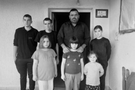 Milan zbog opake bolesti ostao bez supruge, sam brine o devet kćerki i ...