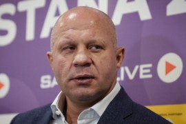 Emelianenko otkrio zašto na WhatsAppu ima fotografiju sa zastavom ...
