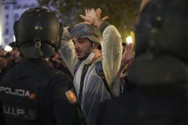 Sukobi na protestima u Valensiji: "Naše ruke su uprljane blatom, vaše ...