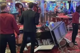 Jak vjetar izazvao haos na kruzeru (VIDEO)