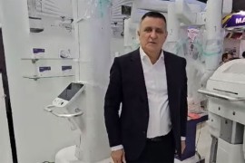 Đajić na sajmu u Diseldorfu: Pregovori o primjeni robotske hirurgije ...