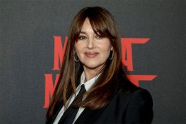 Monika Beluči zapalila društvene mreže: Ova žena ima 60 godina ...