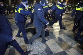 Privedeno 16 demonstranata u Tbilisiju