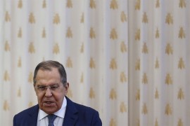 Lavrov: Odgovoran pristup Šolca