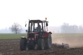 Ministarstvo sumnja na zloupotrebe prilikom nabavljanja traktora ...