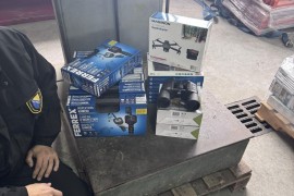 Pokušao prošvercovati robu, pa ostao bez dronova, trotineta ...