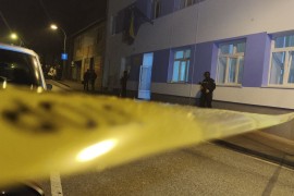 Produžen pritvor maloljetniku osumnjičenom za napad na policiju
