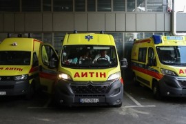 Baka u hodniku hitne ležala 40 sati, bolnica poručila: "To vam je ...