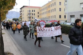 Prosvjetari stupili u generalni štrajk, traže povećenje plate za 15 ...