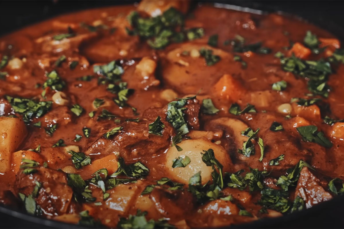 Recept za najbolji gulaš, mnogi kažu da je ukusniji i od mađarskog