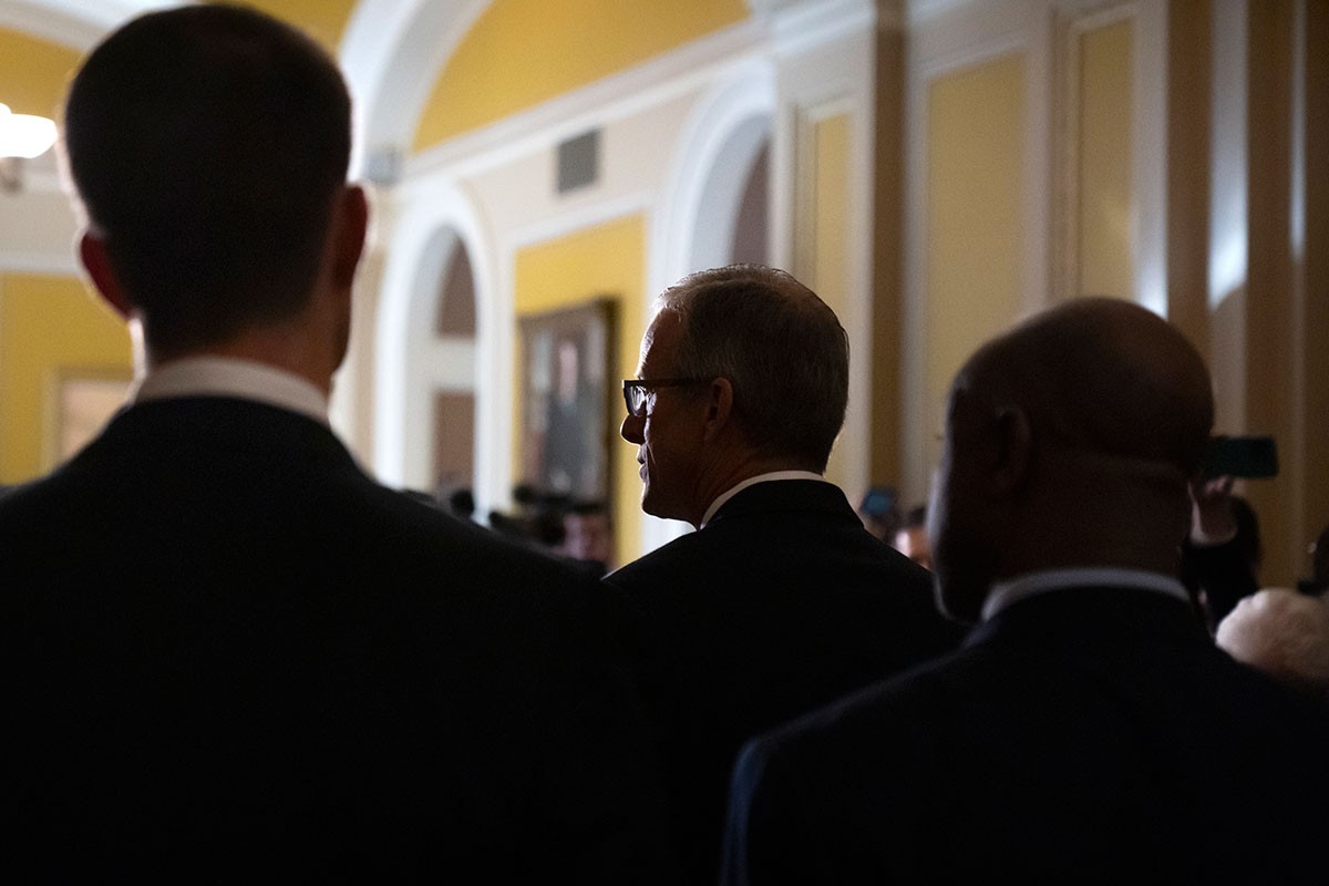 Republikanci osvojili većinu u Predstavničkom domu, kontrolišu i Senat