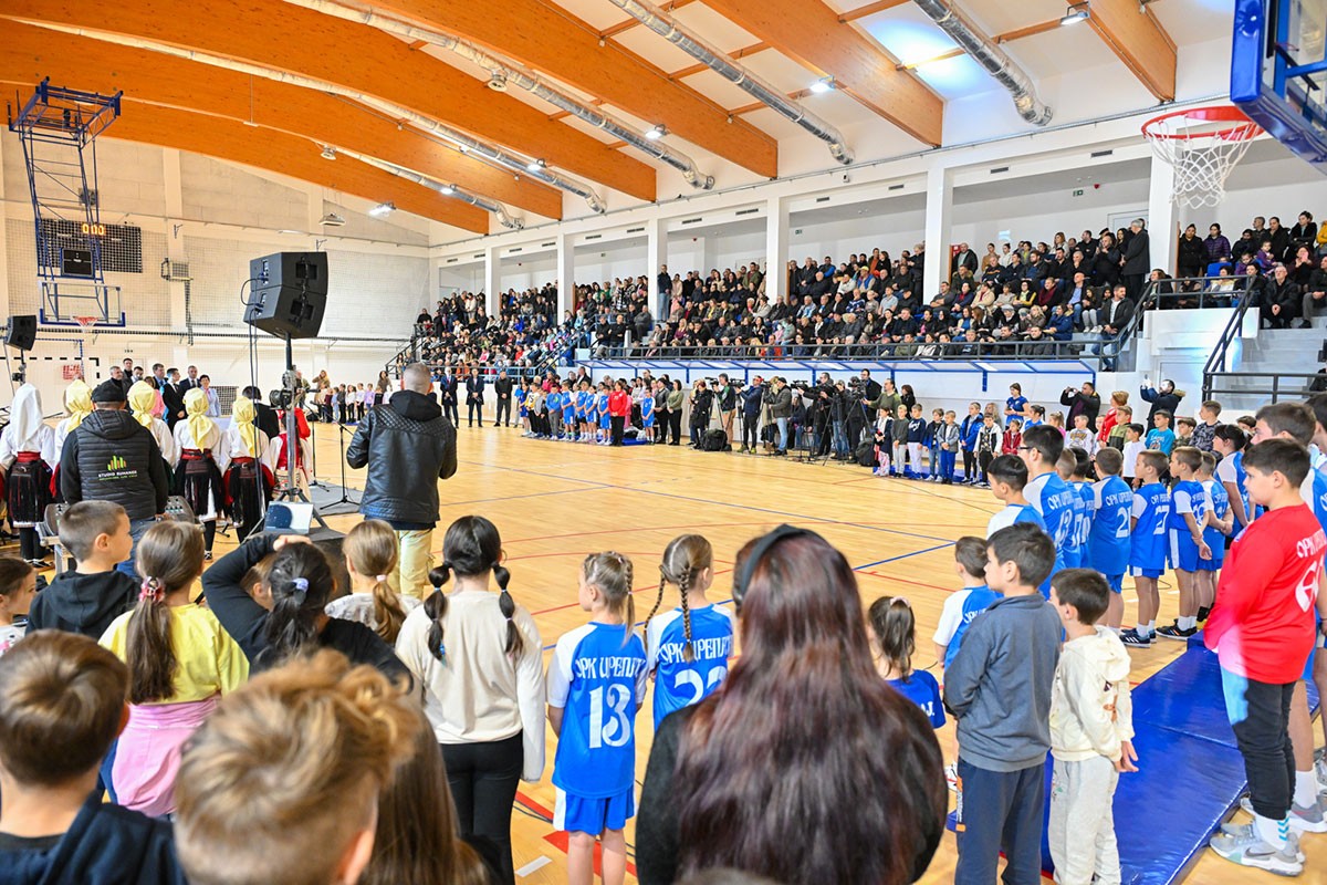Maja Gojković otvorila novoizgrađenu sportsku halu