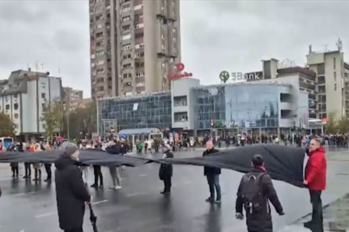 Novi Sad stao na 14 minuta