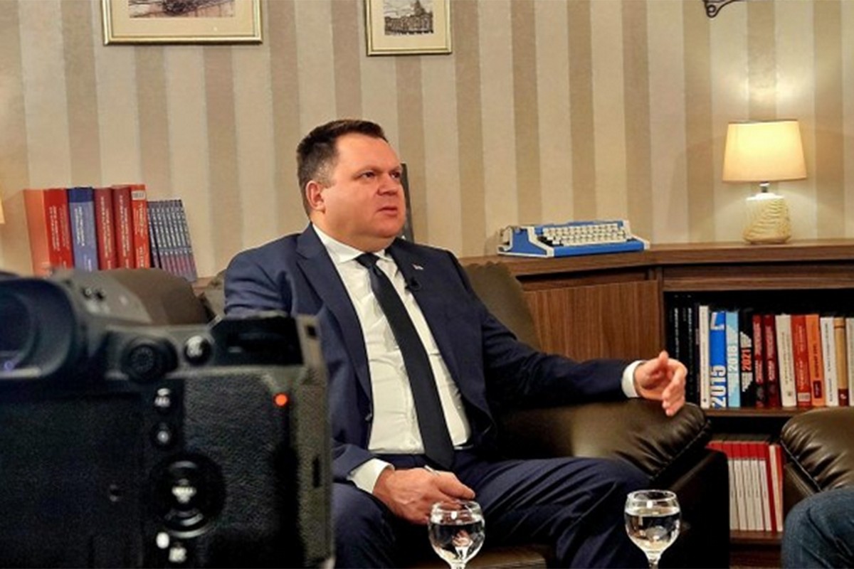 Budimir: Nema poskupljenja školarina, smještaja i hrane