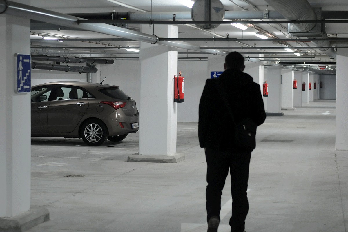 Manjak parkinga u velikim gradovima diže cijene: Garaža košta i do 50.000 KM