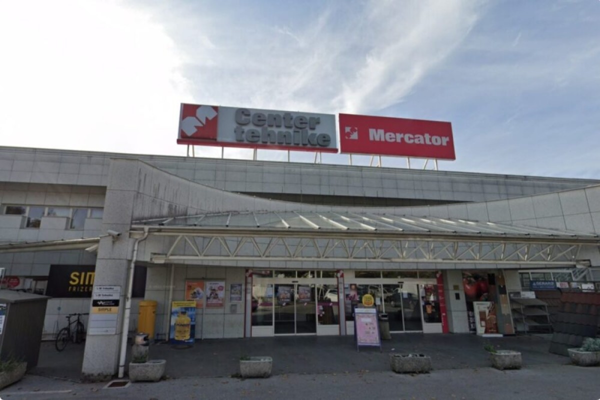 Merkator zatvara prodavnice tehničke robe