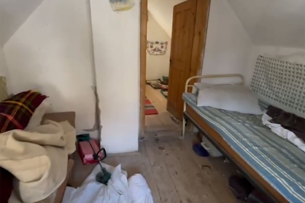 U ovoj kući se krio Alija Balijagić (FOTO)