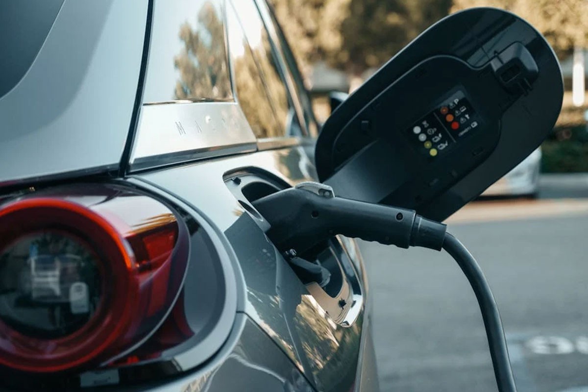Električna vozila zadržavaju vrijednost u odnosu na benzince i dizelaše
