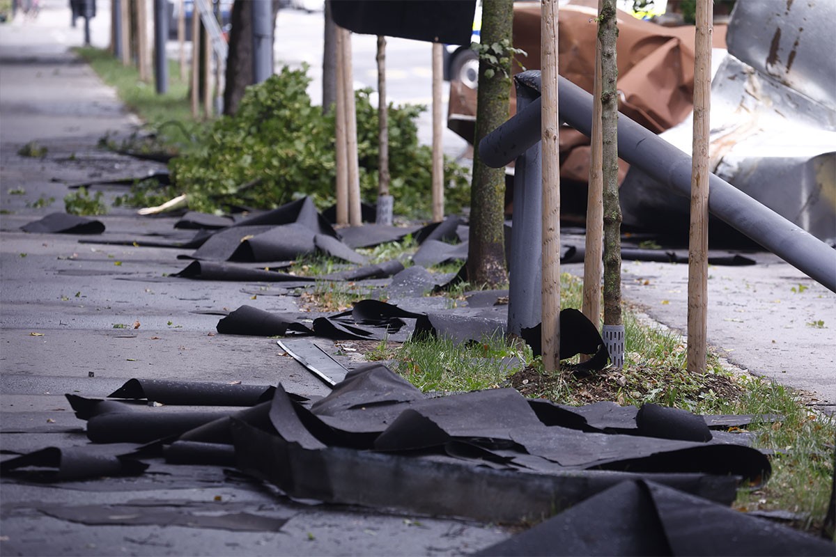 Dramatično u Crnoj Gori: Vjetar odnio dio krova škole, prijeti da padne trafostanica