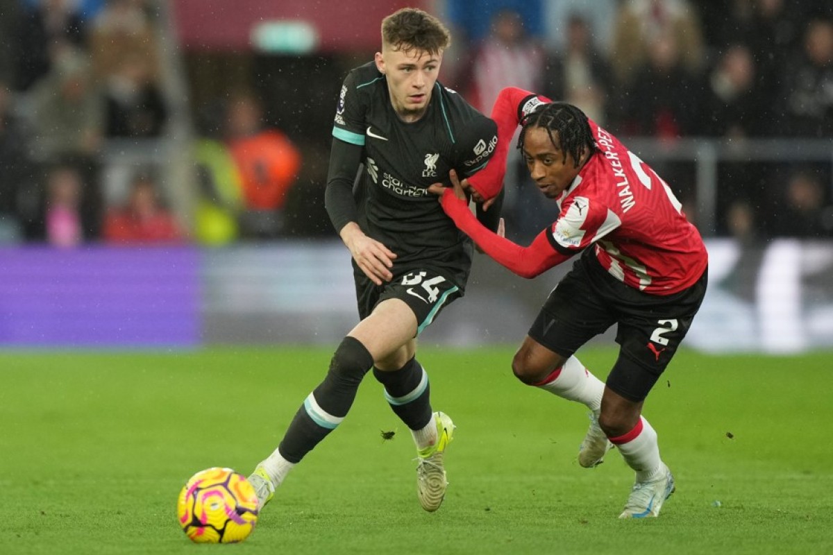 Liverpul preko Sauthempton za plus osam na vrhu tabele