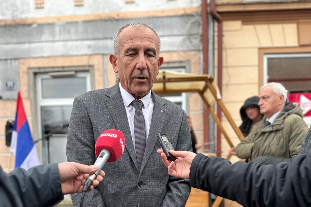 Ljepojević: Svaka porodica u Srpskoj treba da ima primjerak Dejtona