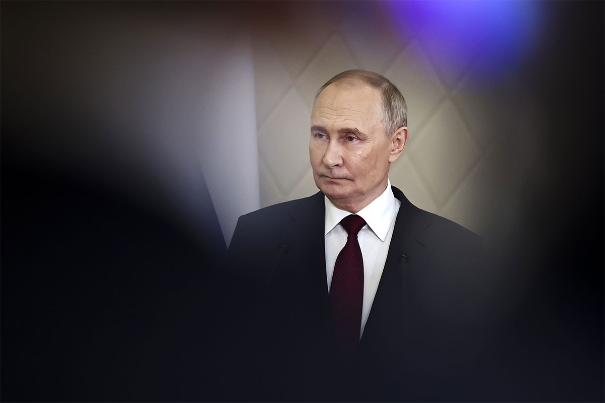 Putin: Udarna snaga "Orešnika" slična padu meteorita