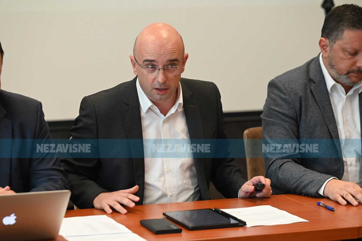 Škrebić: Nismo protiv rasta plata ali smo protiv načina na koji se to radi