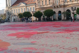 Organizatori protesta napali radnike "Čistoće" koji su čistili farbu ...