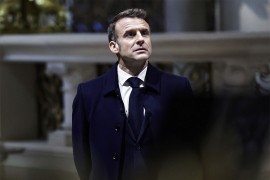 Makron odbacio ideju o ostavci, parlament danas glasa o povjerenju vladi