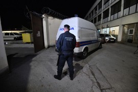 Roditelji mrtvih beba u zatvoru, otac negira da su članovi sekte