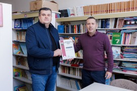 Mozzart obradovao osnovce iz Trebinja novim knjigama