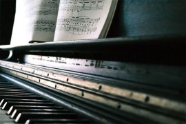 Britanac star 88 godina završio 8. razred muzičke škole