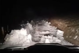 Porodila se u kući u zavejanom selu: Intervenisali spasioci i ...