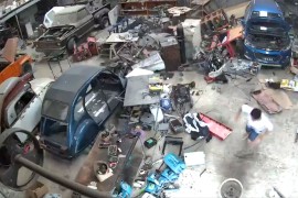 Objavljeni snimci razornog zemljotresa: Oštećene zgrade, zdrobljeni ...