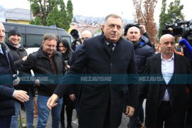 Bubić: Postupanje prema Dodiku nije humano, nisu mu izvađeni ni konci