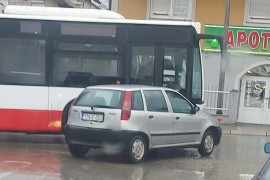 Sudarili se autobus i auto u Banjaluci