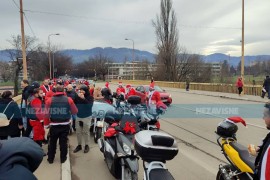 Moto-klub "VooDoo" iz Banjaluke paketićima razveselio stotine ...